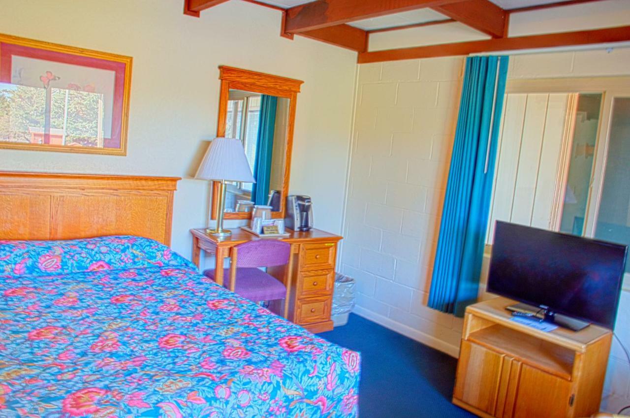 Crescent Beach Motel Кресент-Сити Номер фото
